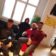 Schnappschuss mit Weihnachtsmann-Kostüm in der SK Berlin